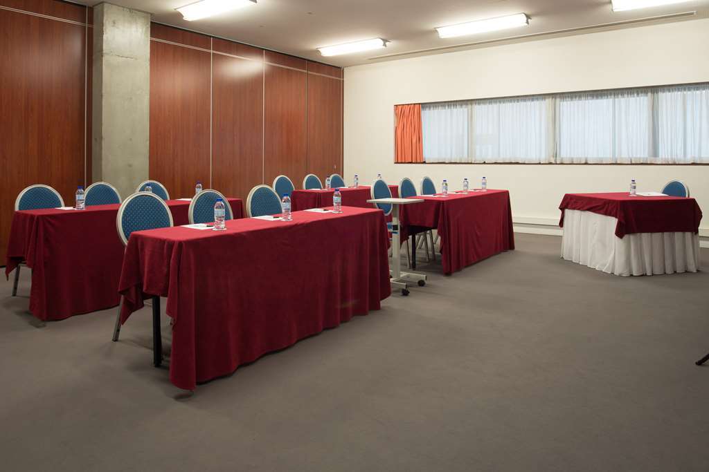 Vip Executive Arts Hotel
